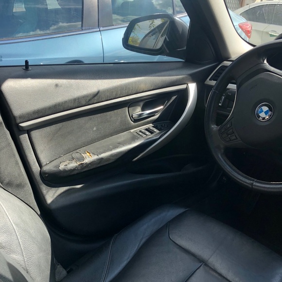 2013 3 series BMW 320i main image 7